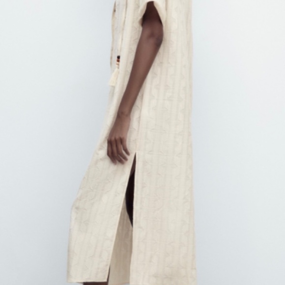 ZARA embroidered tunic style dress - Picture 4 of 8